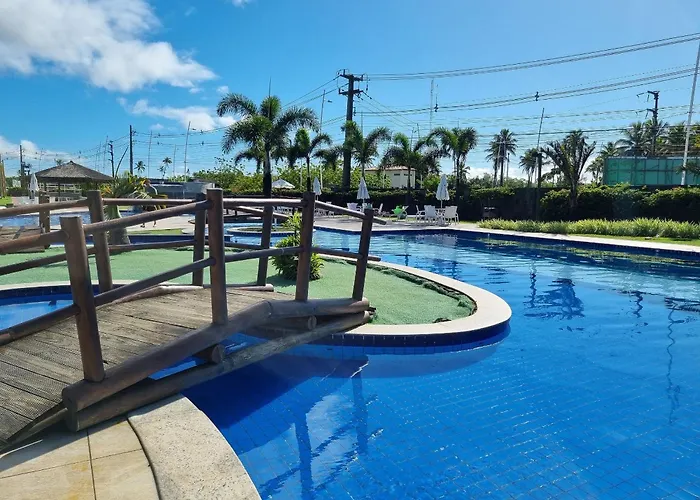 Muro Alto Condominio Clube Porto De Galinhas Por Brevelar
