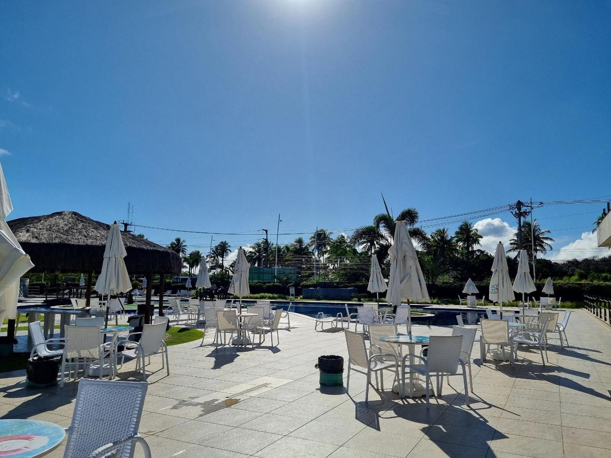 Muro Alto Clube Por Brevelar