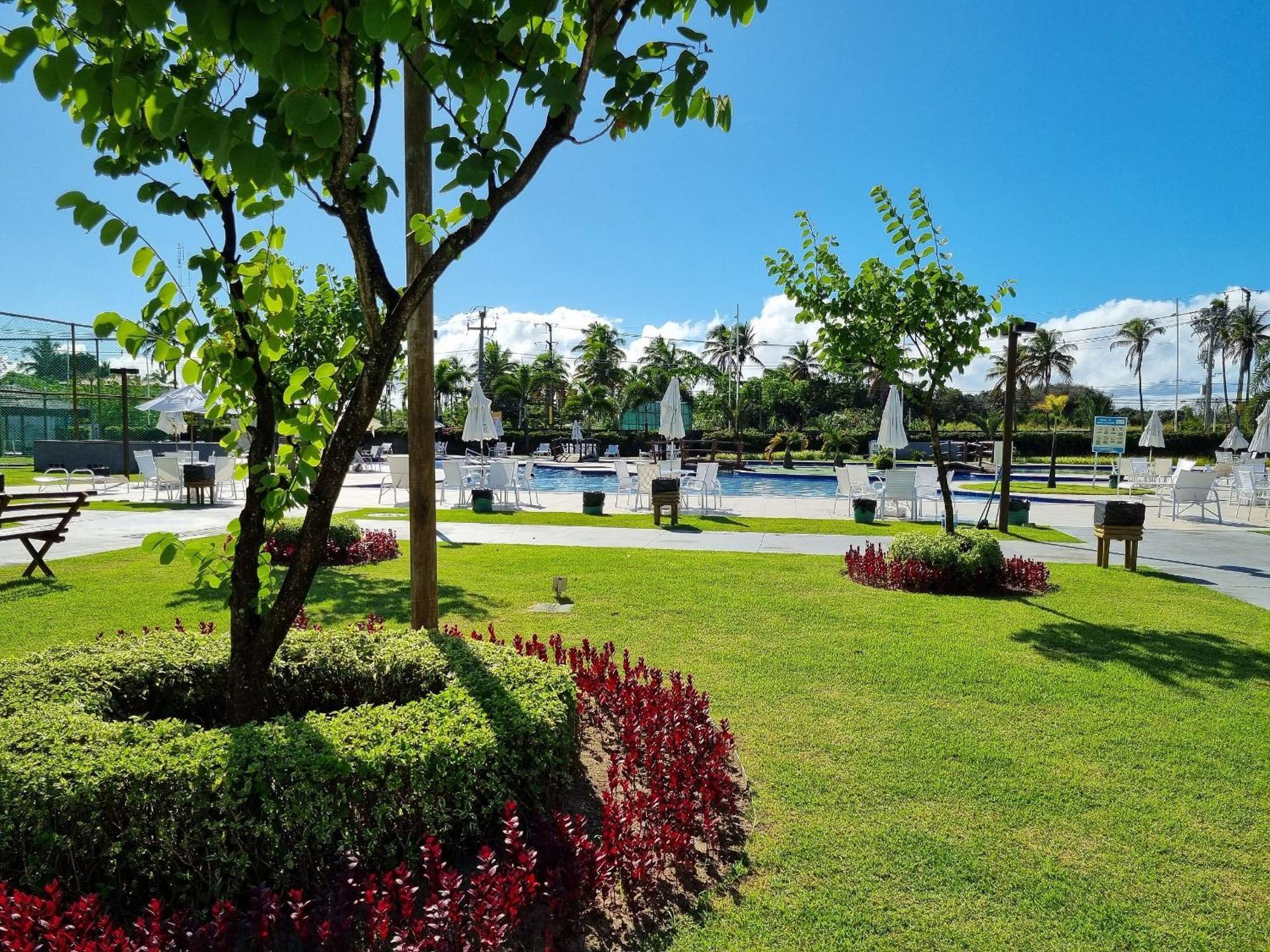Muro Alto Clube Por Brevelar